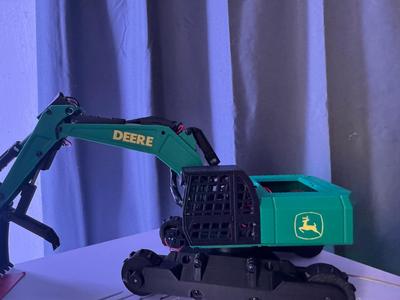 RC Excavator Custom Boom and Rear Cover