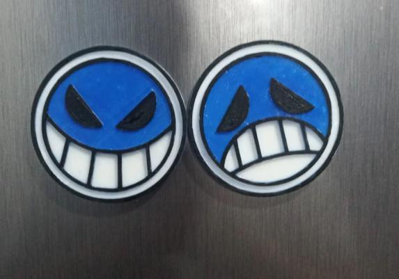 Ace fire fist pin (magnets & keychain)