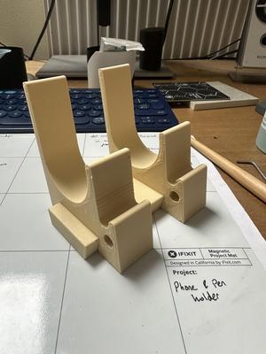 Phone and Pen holder - BackToSchool