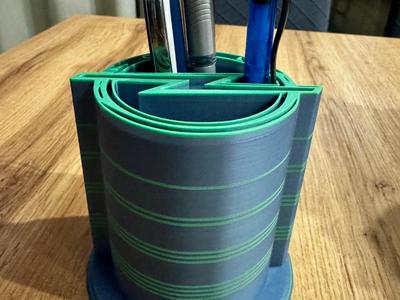 Opel Pen Holder – Stylish Organizer