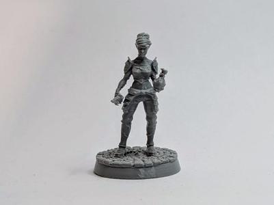 Elf Rogue – Daily Miniature Challenge