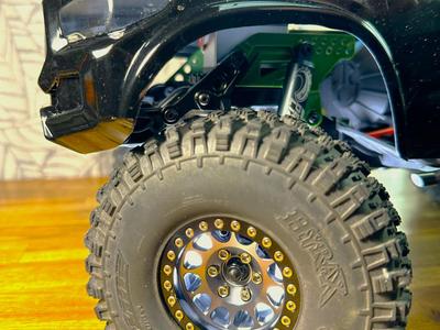 Axial SCX10 III Front Shock Towers - Base Camp