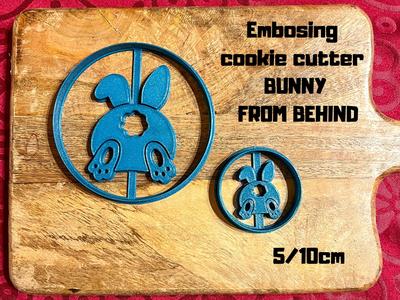 Cookie cutter with easter bunny from behind 
