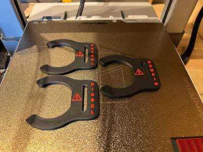 Fuel fill Clamp