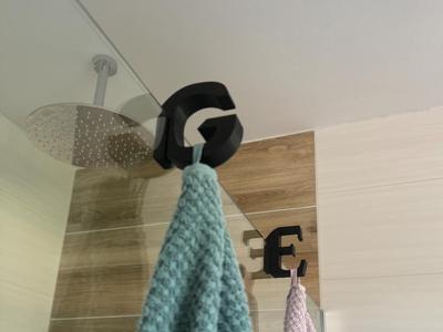 Shower Hook Letter "G"