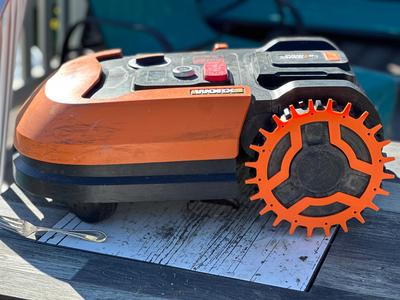 Bigger & Thicker Spiked Wheel - WR147