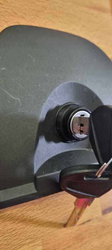 Reduction for use of Kappa lock in topcase from Shad