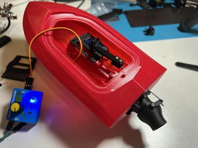 Mini RC Jet Boat. SG90 servo mount. Ver.1 (side, vertical)