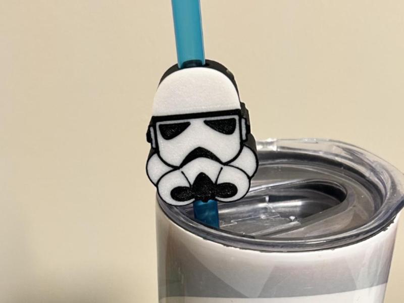Storm Trooper Straw Buddy
