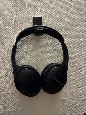 headphone holder