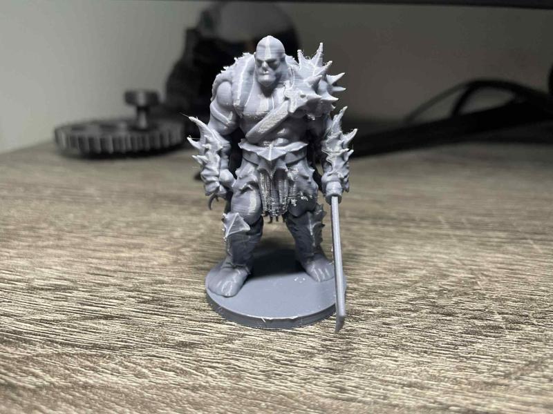 Savage Barbarian – Brutal Fantasy Miniature