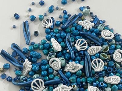 Seashells sensory filler - confetti 