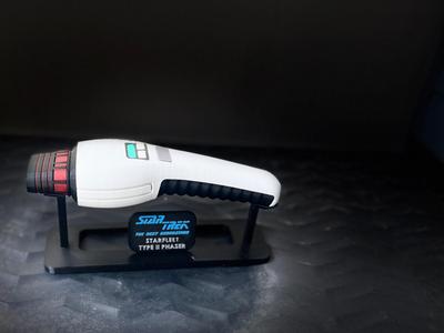 Star Trek TNG Dustbuster Phaser