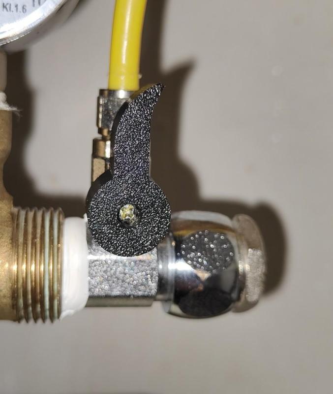 Water faucet handle