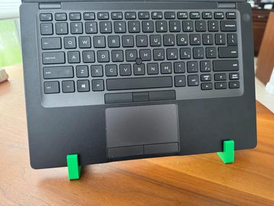 70 degree laptop stand minimalist