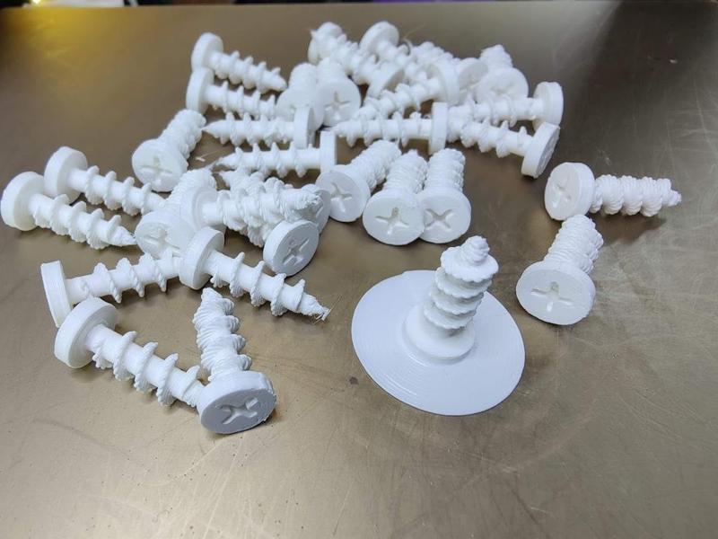 Self-drilling screw for plasterboard / Placoplatre