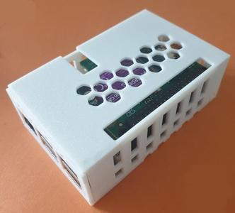 Raspberry Pi 5 case with active cooler and SSD