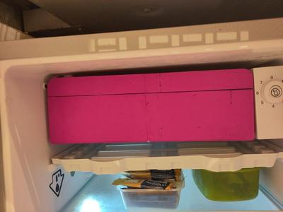 Fridge freezer door