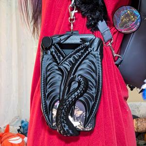 dragon phone holder
