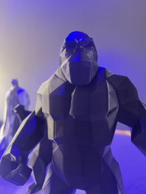 Low Poly Gorilla King Kong  - Unleash the Majesty in Your Space!