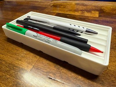 Gridfinity Pencil and Pen Tray