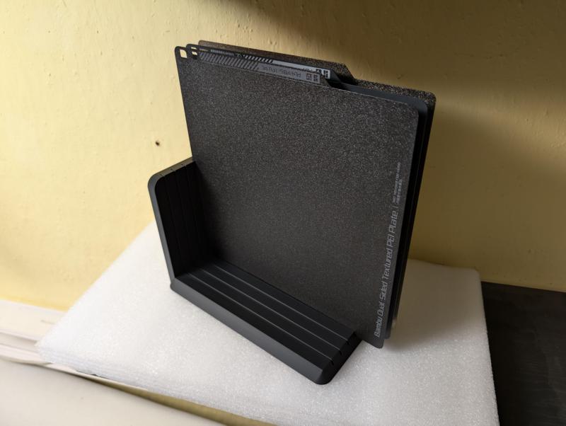 Bambu Lab X1C - Plate Holder - Customizable Openscad