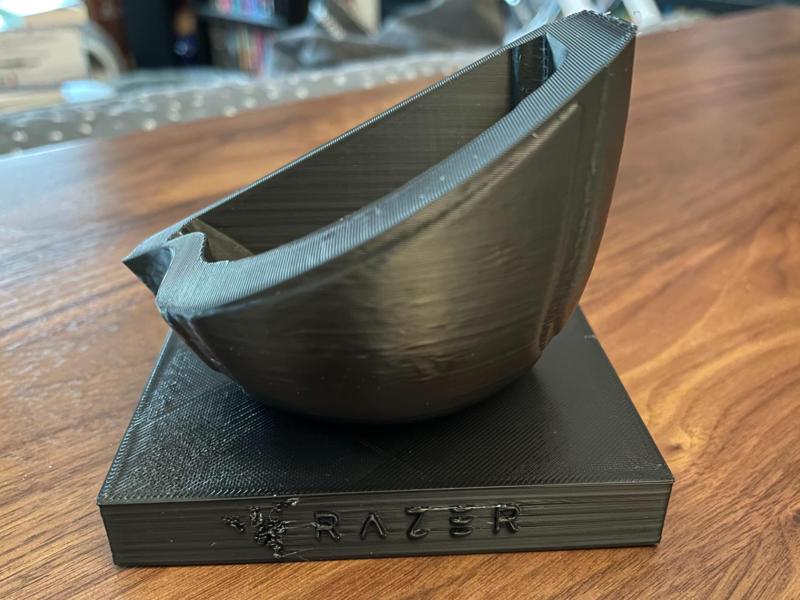 Mouse stand for Razer Basilisk X Hyperspeed