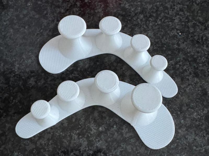 Toe Separator
