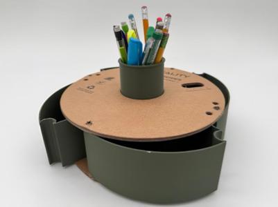 Spool pencil holder add-on (for center of spool)