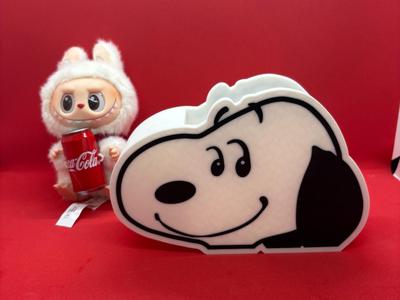 snoopy pencil holder 