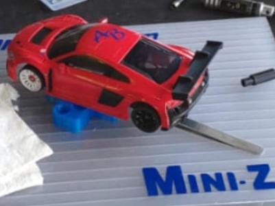 Larger rear wing for Kyosho Audi R8 Mini-Z