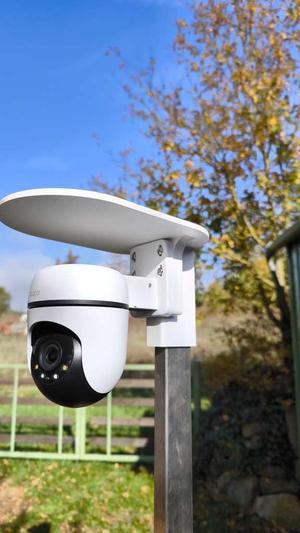 Tapo C500 post mount with roof