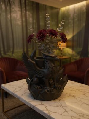 Mythical Griffin Vase – Sculptural Fantasy Home Decor, 3D Printed