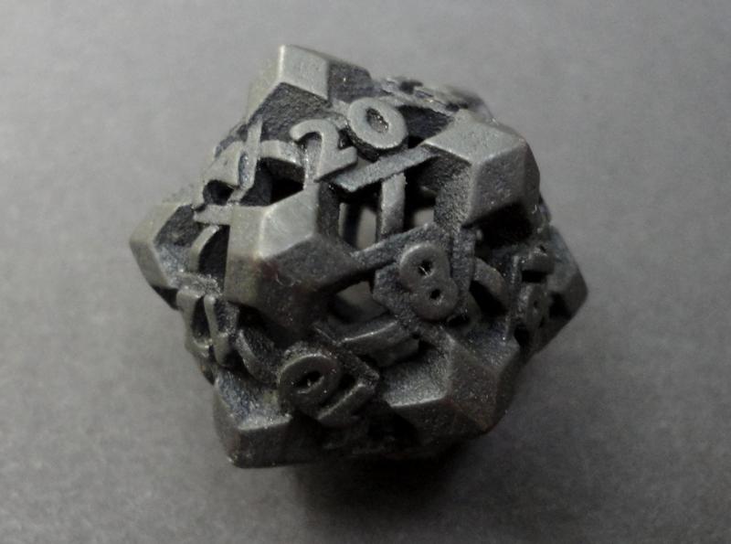 Intangle d20