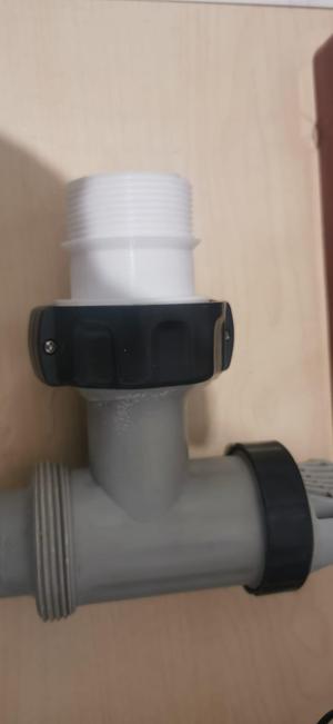 Pool - Adapter 2" x 1,5" AG