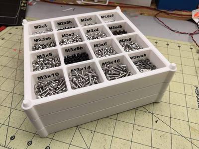 Stackable parts trays