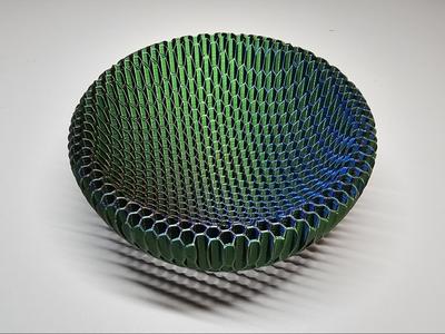 Vertical Hexagonal Pattern Bowl 
