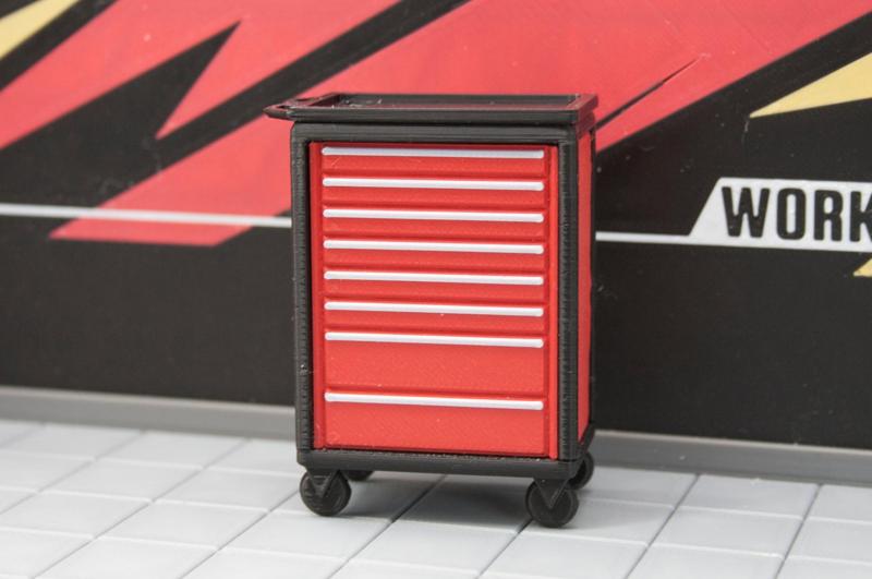 Miniature Tool Trolley, Garage Diorama, scale 1:18
