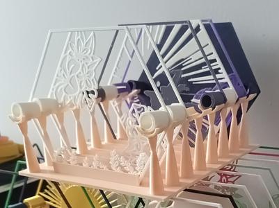 Frame Holder