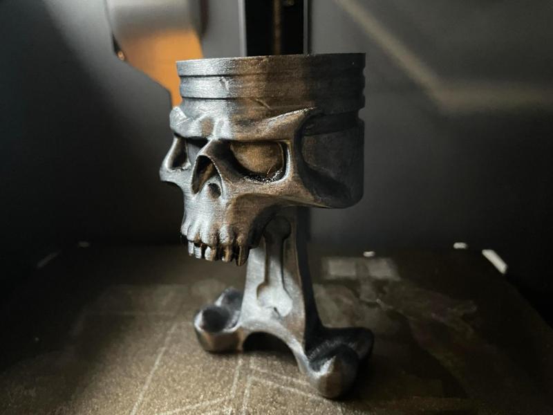 Piston skull