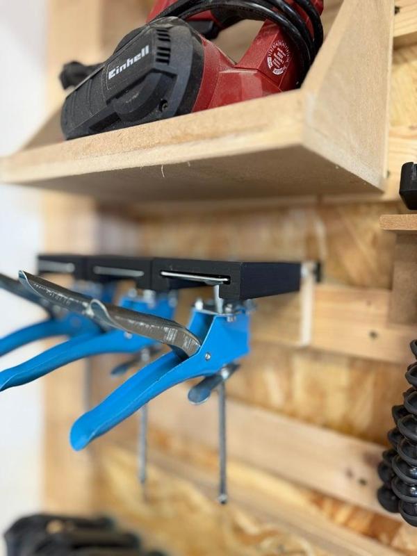 Frenchfinity French Cleat Lifting clamp holder