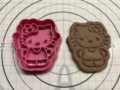 Hello kitty cookie cutter