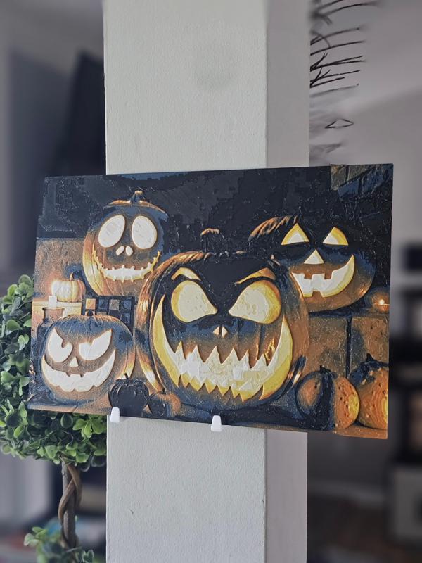 jackolanterns_Front_240x159.stl