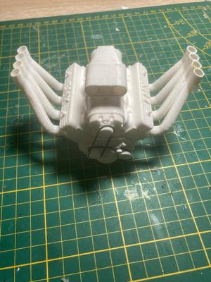 V8 Engine Motor Reuchermänchen / Reucherstäbchen