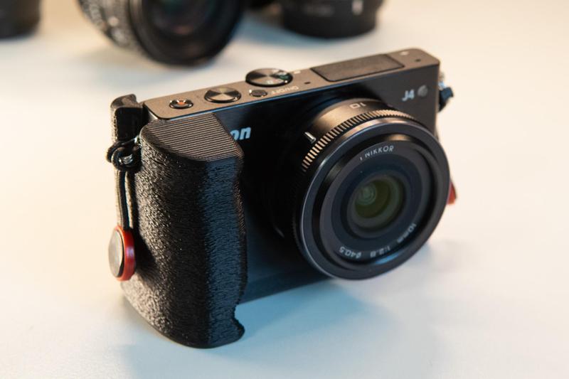 Nikon 1 J4 Grip
