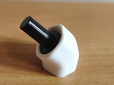 Nail polis bottle holder