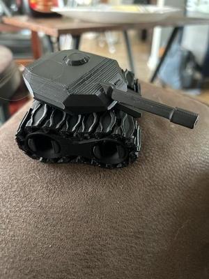 Tank Fidget