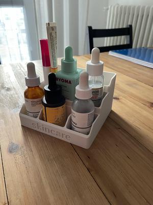 Skincare organizer