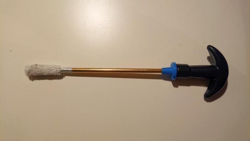 Cleaning rod guide