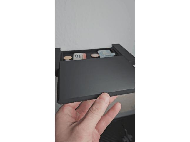 Stealth Shelf - Hide yours belongings